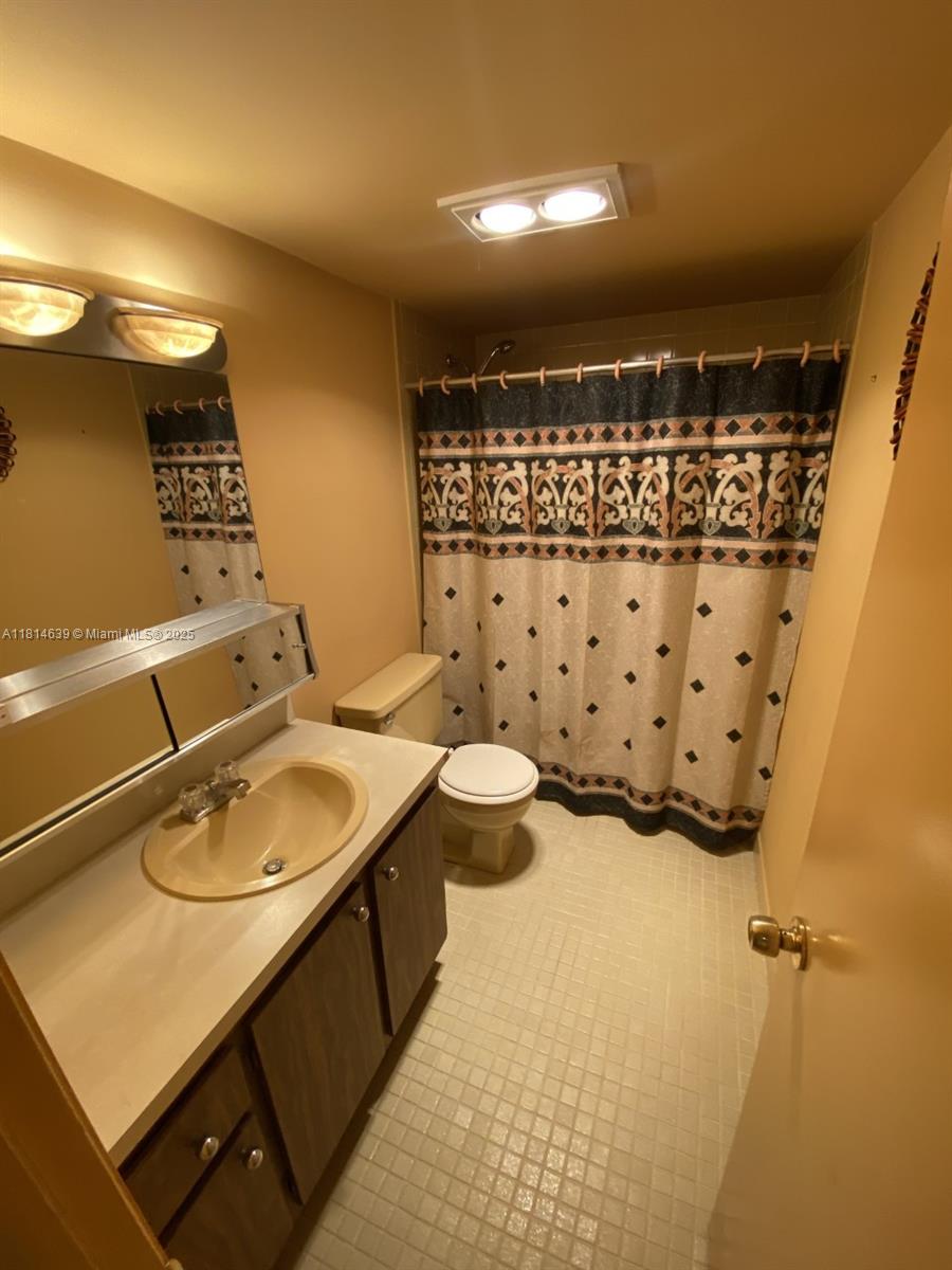 1025 SE 3rd Ave Unit 102, Dania Beach, Florida image 26