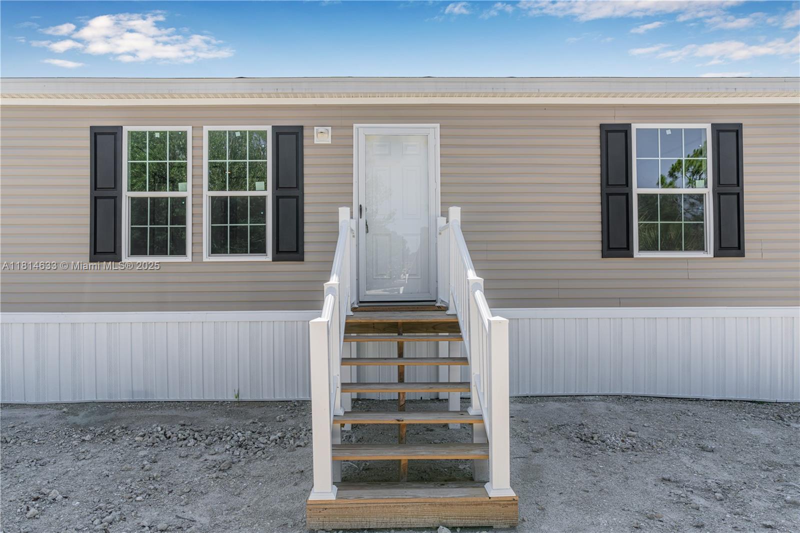 8426 Sweden Blvd, Port Charlotte, Florida image 38