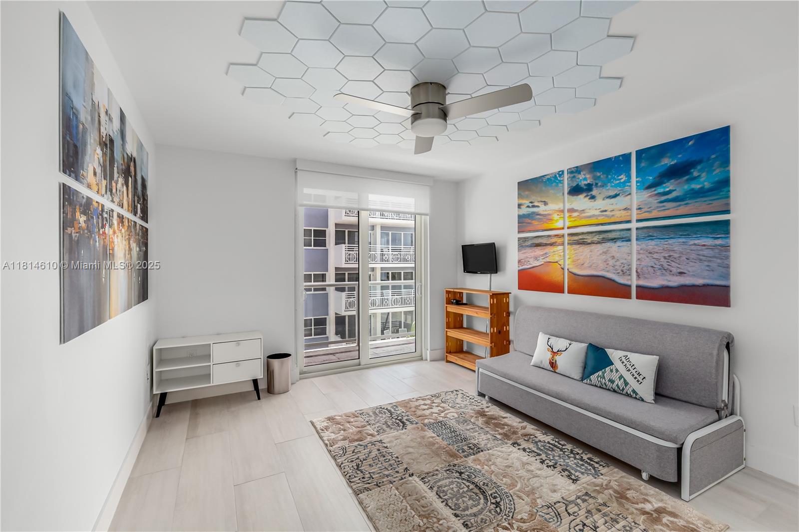 8855 Collins Ave #4G, Surfside, Florida image 23