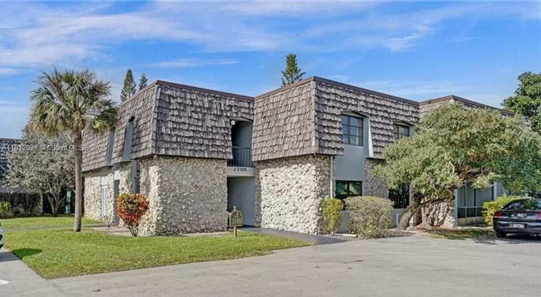 Property photo # 2