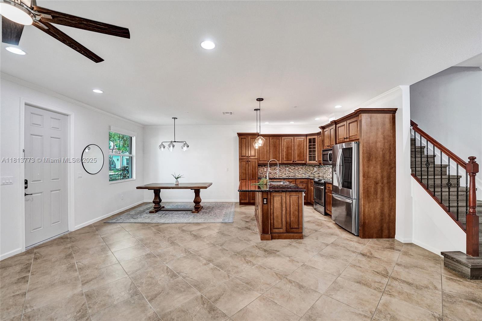 4284 Cascada Cir, Cooper City, Florida image 14