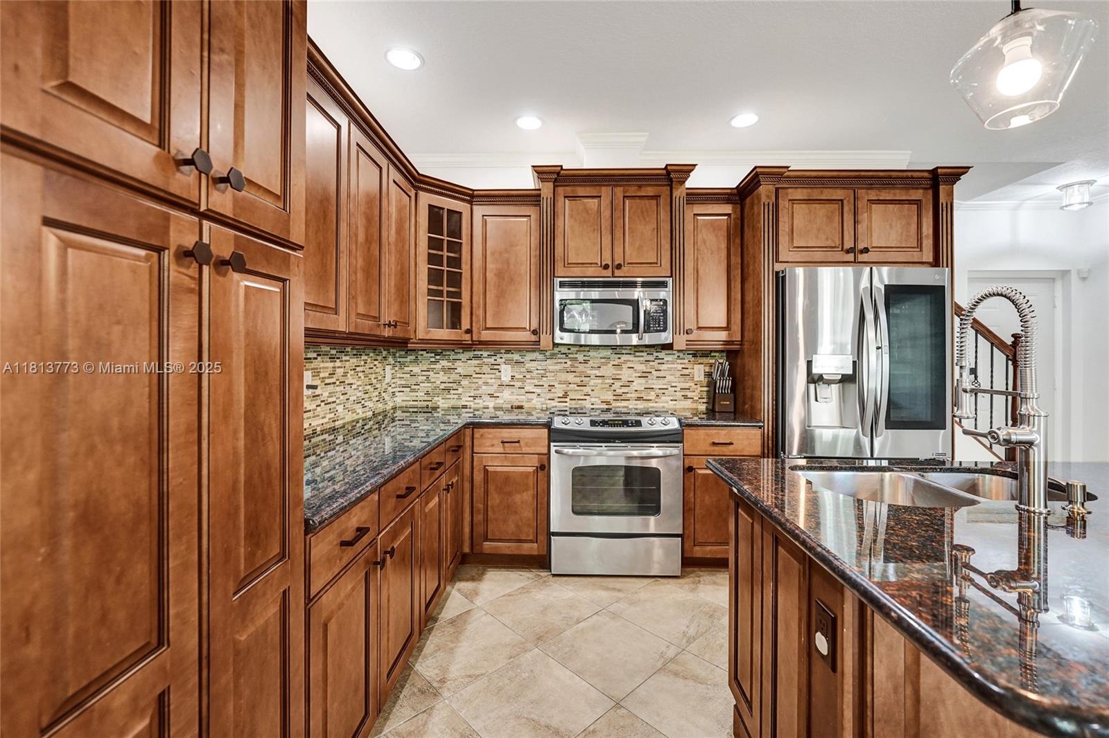 4284 Cascada Cir, Cooper City, Florida image 18