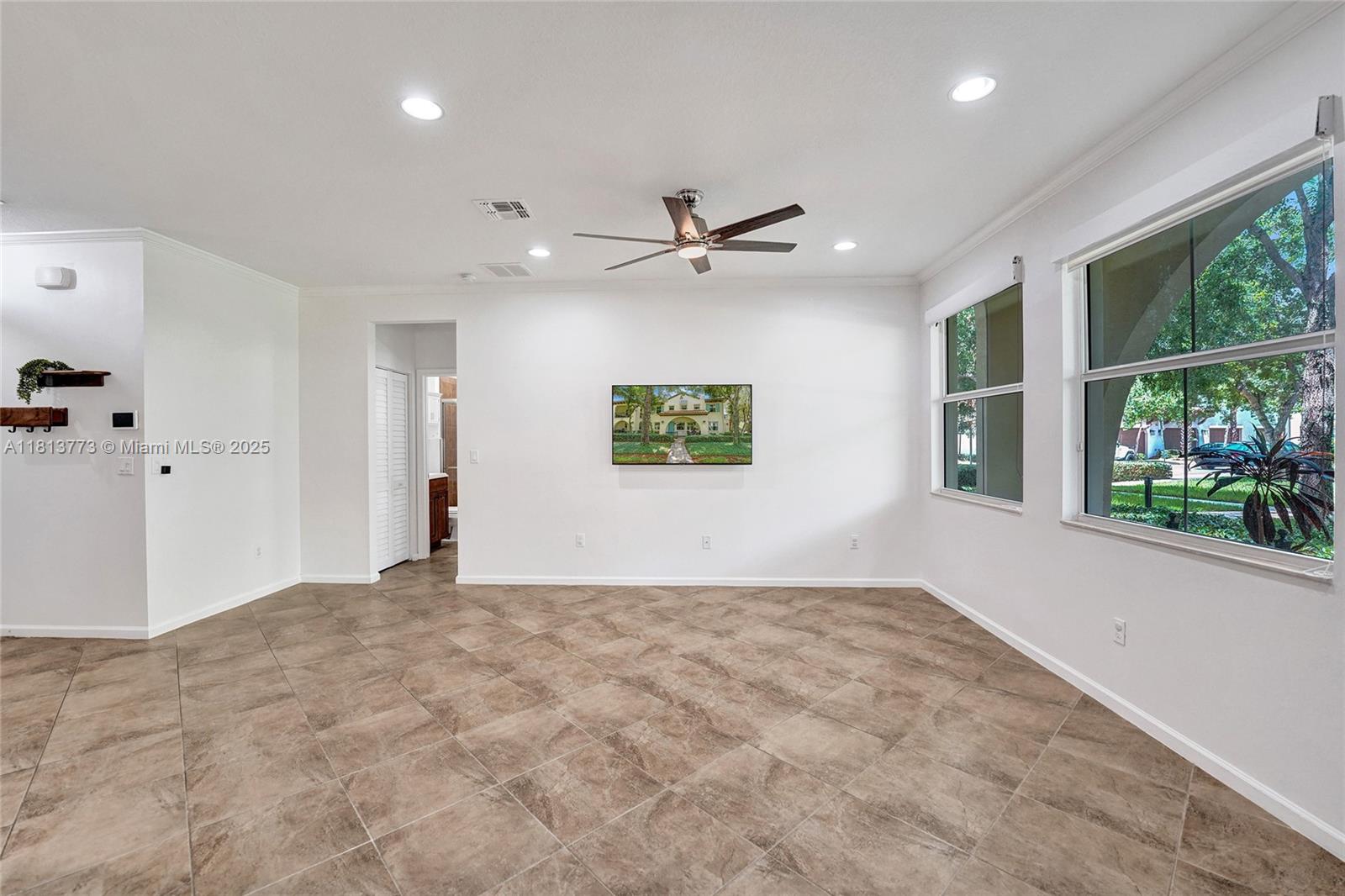 4284 Cascada Cir, Cooper City, Florida image 26