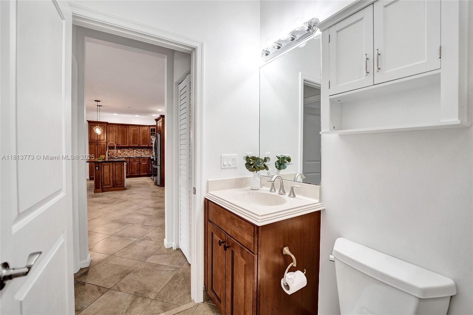 4284 Cascada Cir, Cooper City, Florida image 36