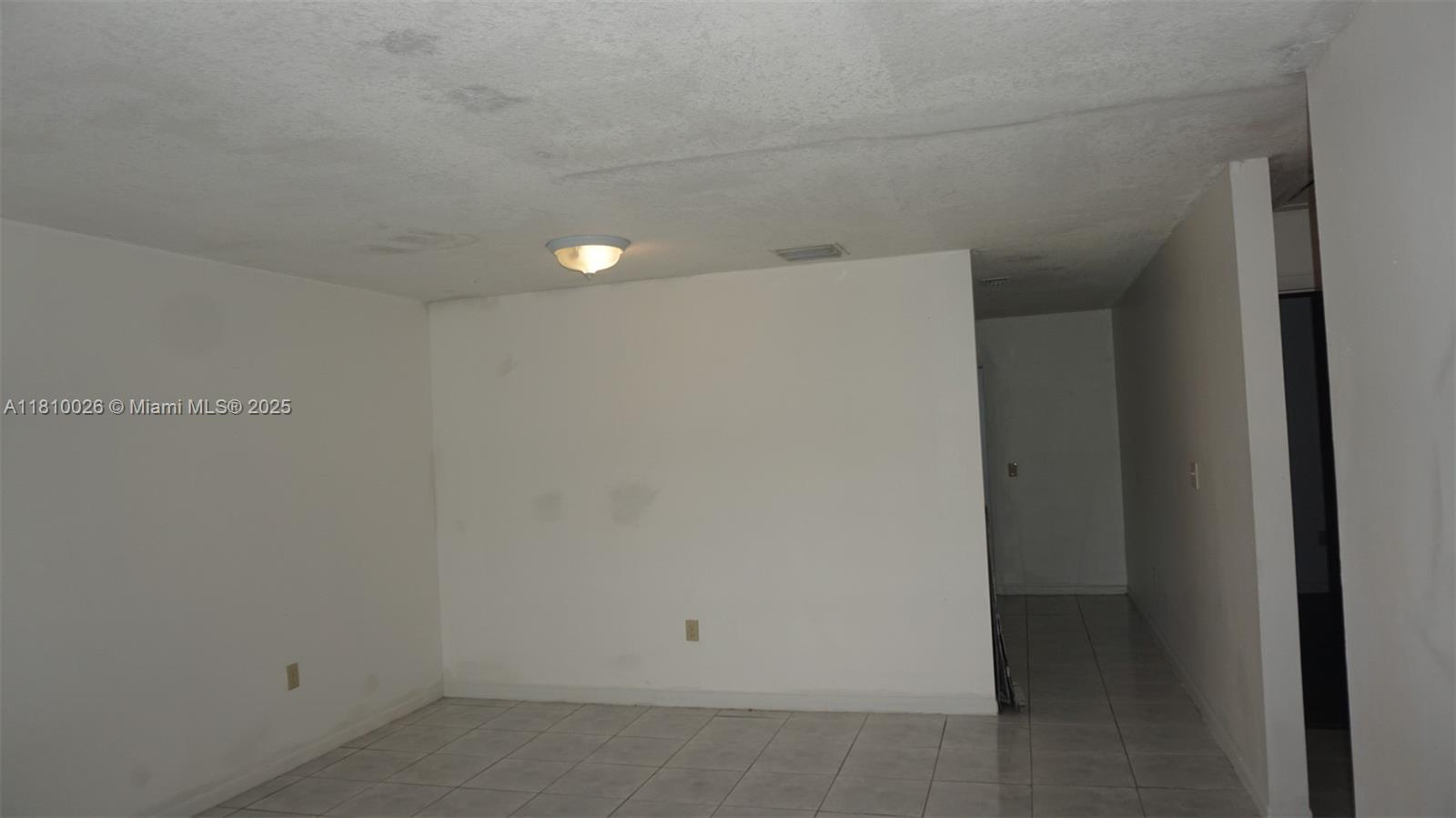 4479 NW 185th St, Miami Gardens, Florida image 5