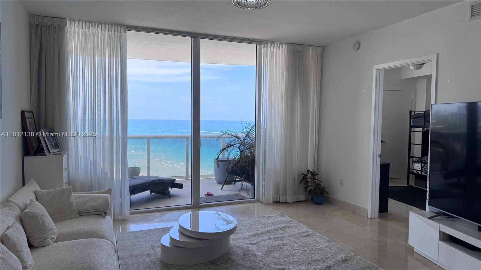 Condo for Rent in Sunny Isles Beach, FL