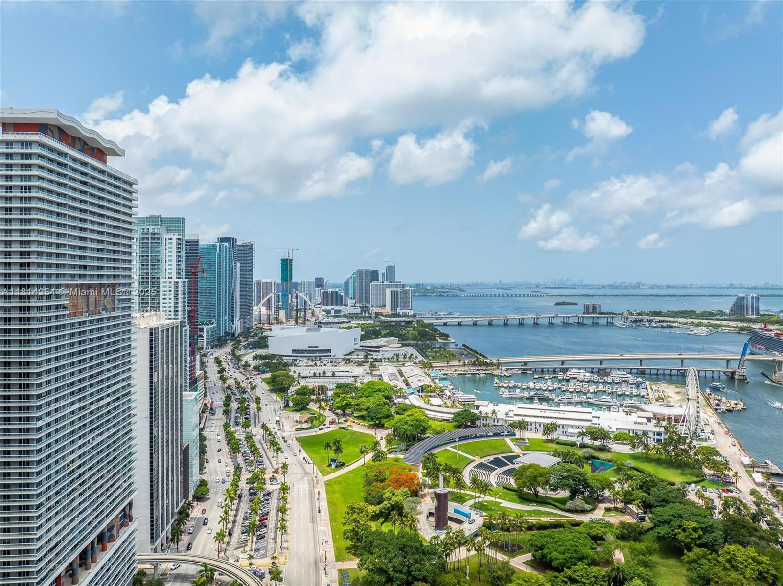 50 Biscayne Blvd #3106, Miami, Florida image 5
