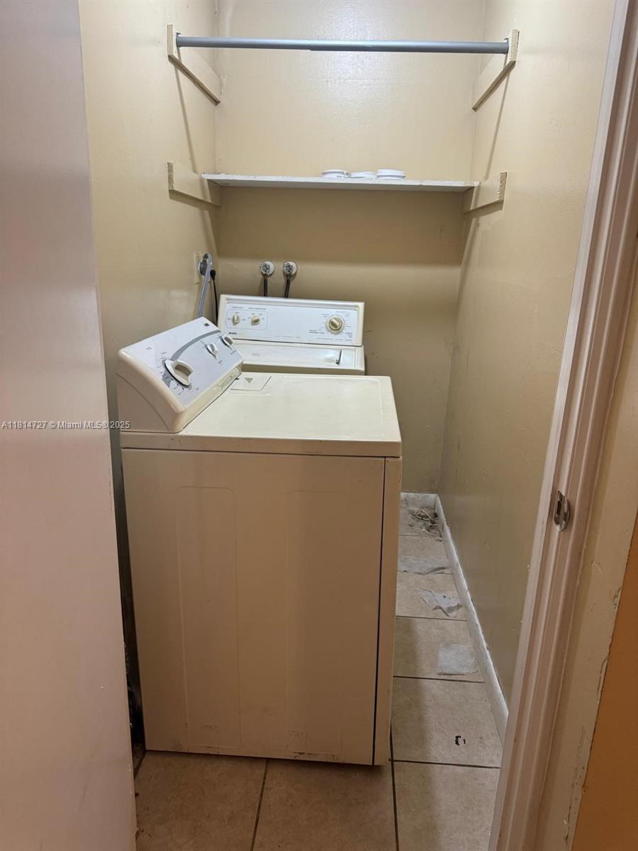 4041 NW 19th St #4041, Lauderhill, Florida image 24