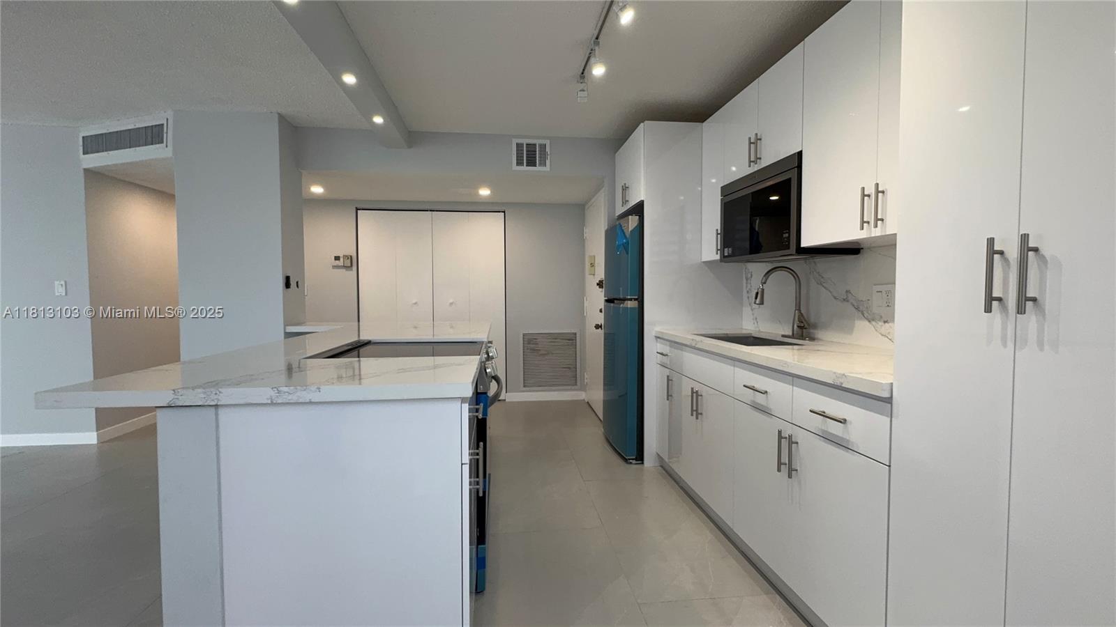 Property photo # 9