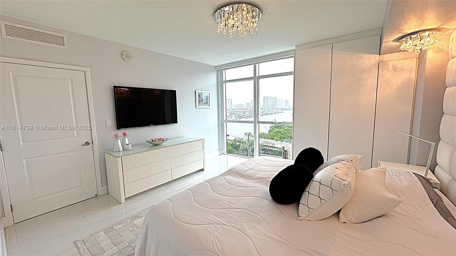 Property photo # 8