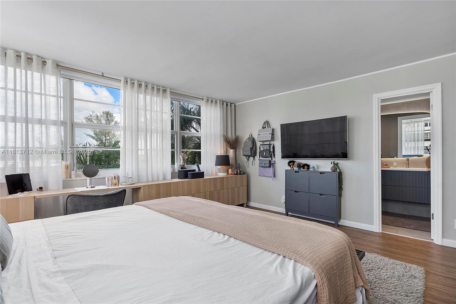 2150 Sans Souci Blvd #B311, North Miami, Florida image 23