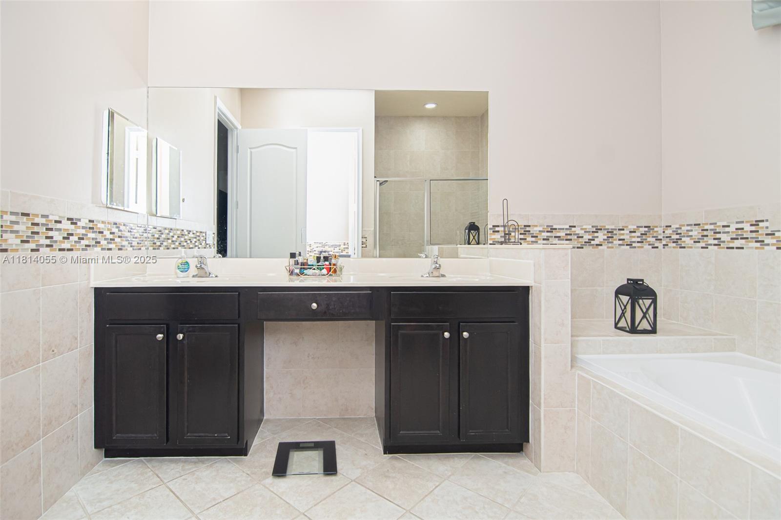 4627 Capital Dr, Lake Worth, Florida image 14