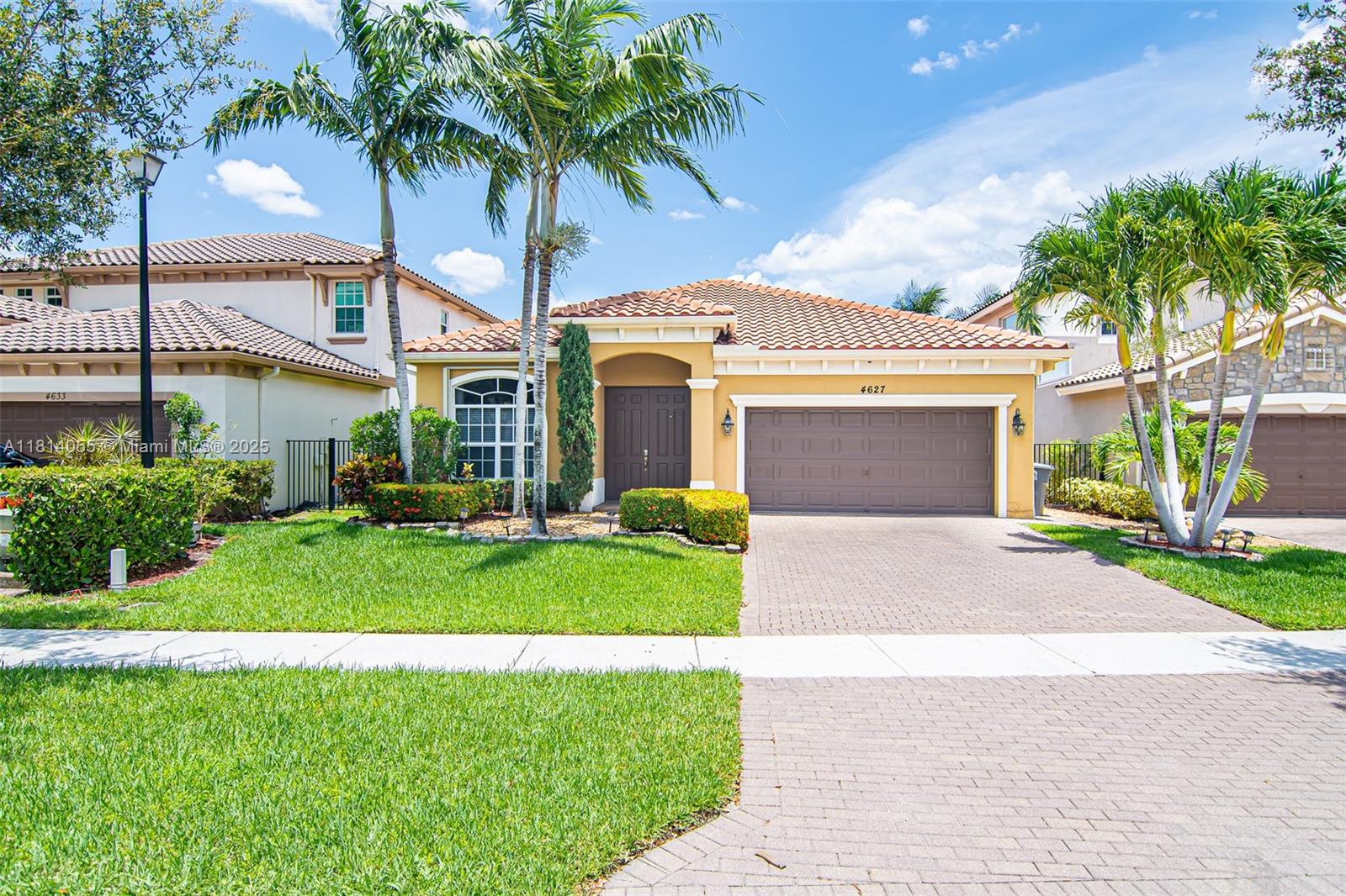 4627 Capital Dr, Lake Worth, Florida image 2
