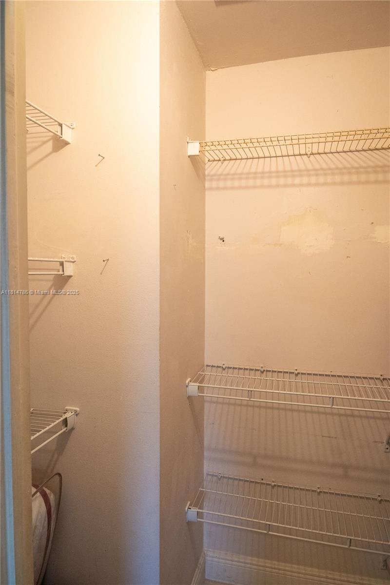 8350 Sunrise Lakes Blvd #312, Sunrise, Florida image 17
