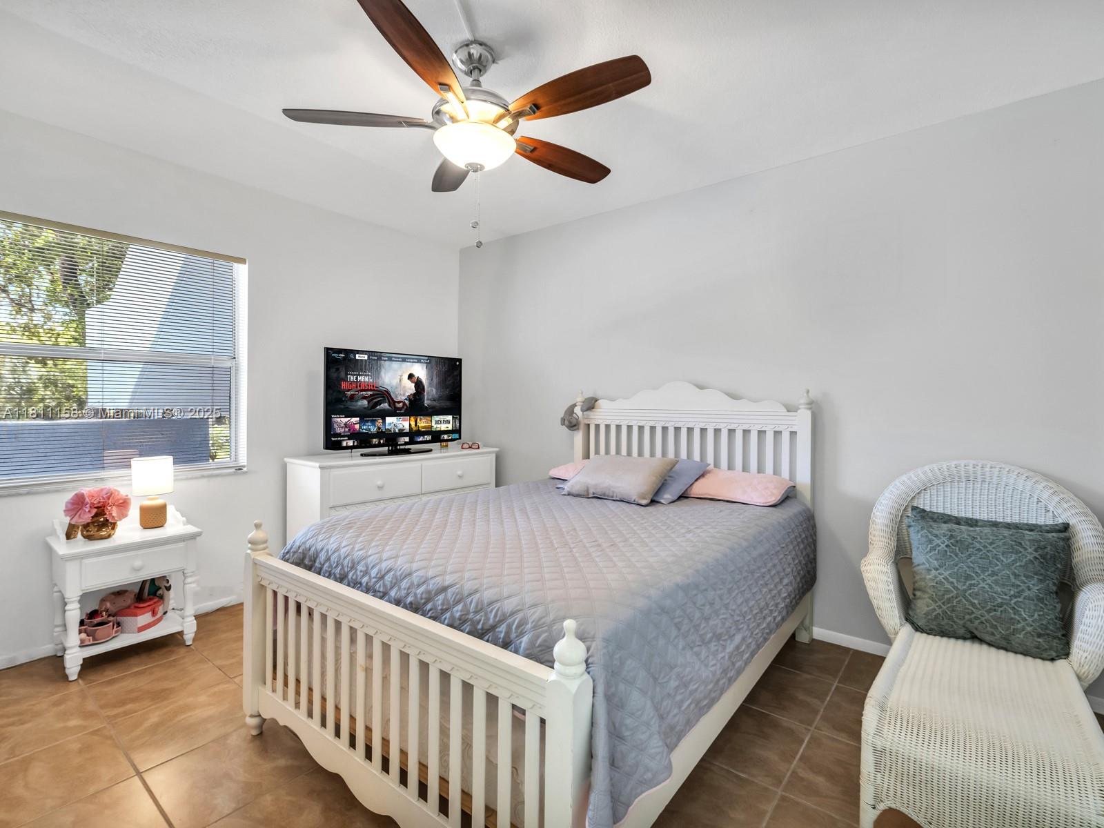 8401 Lagos De Campo Blvd #210V, Tamarac, Florida image 24