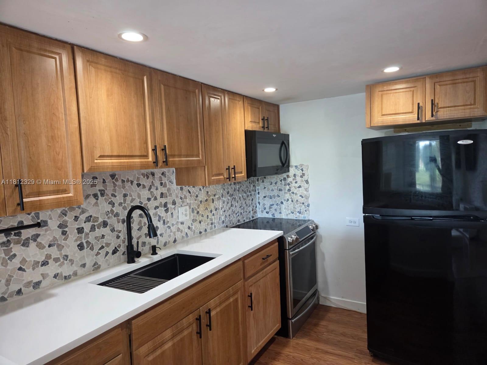 Property photo # 3