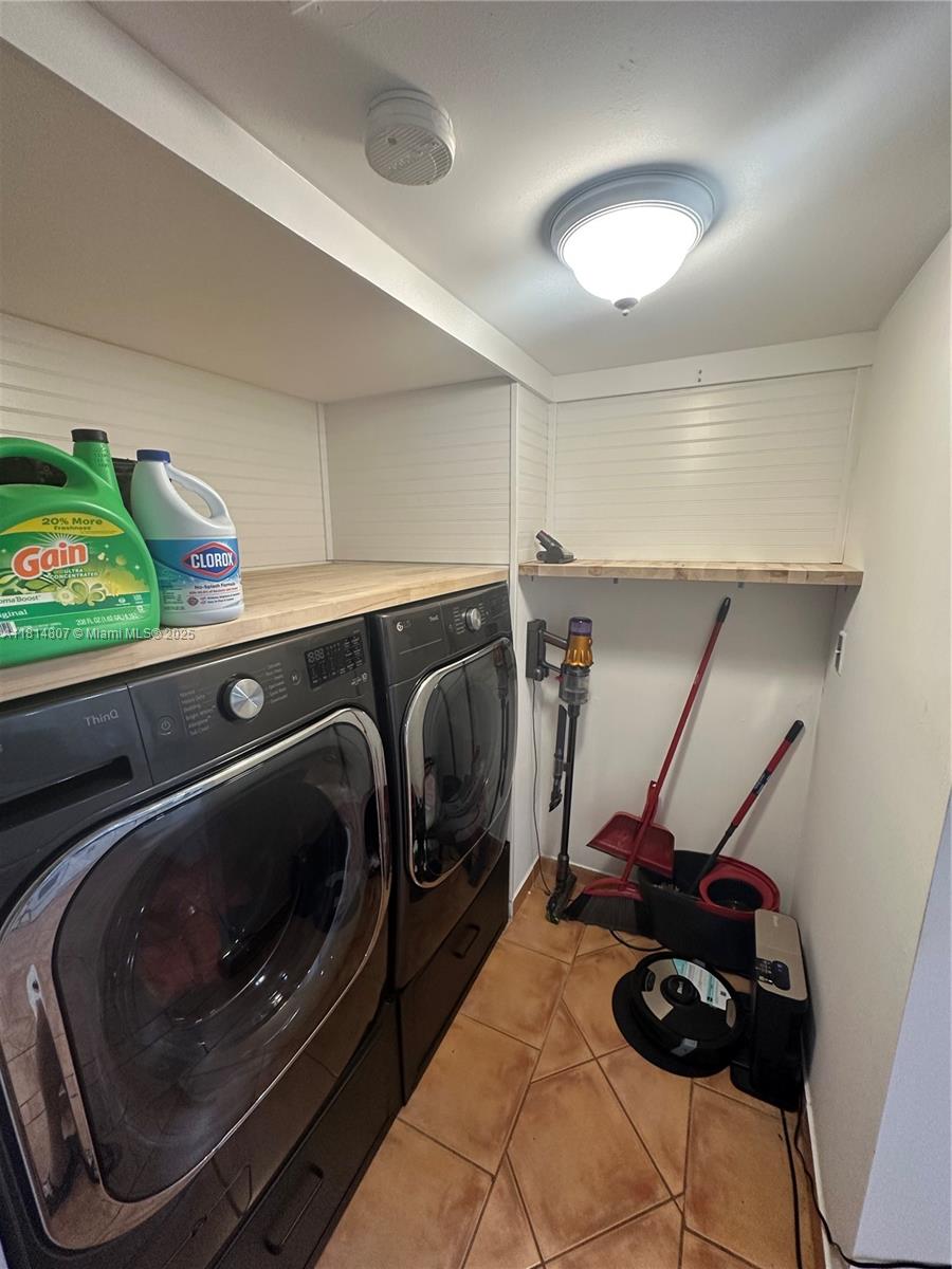 Property photo # 8