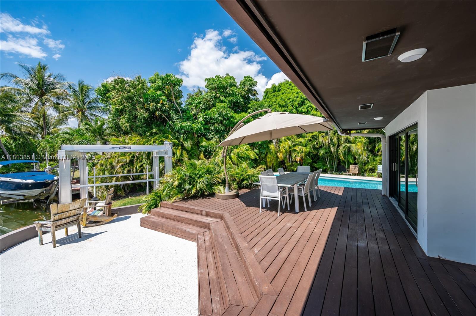 1240 Campamento Ave, Coral Gables, Florida image 10
