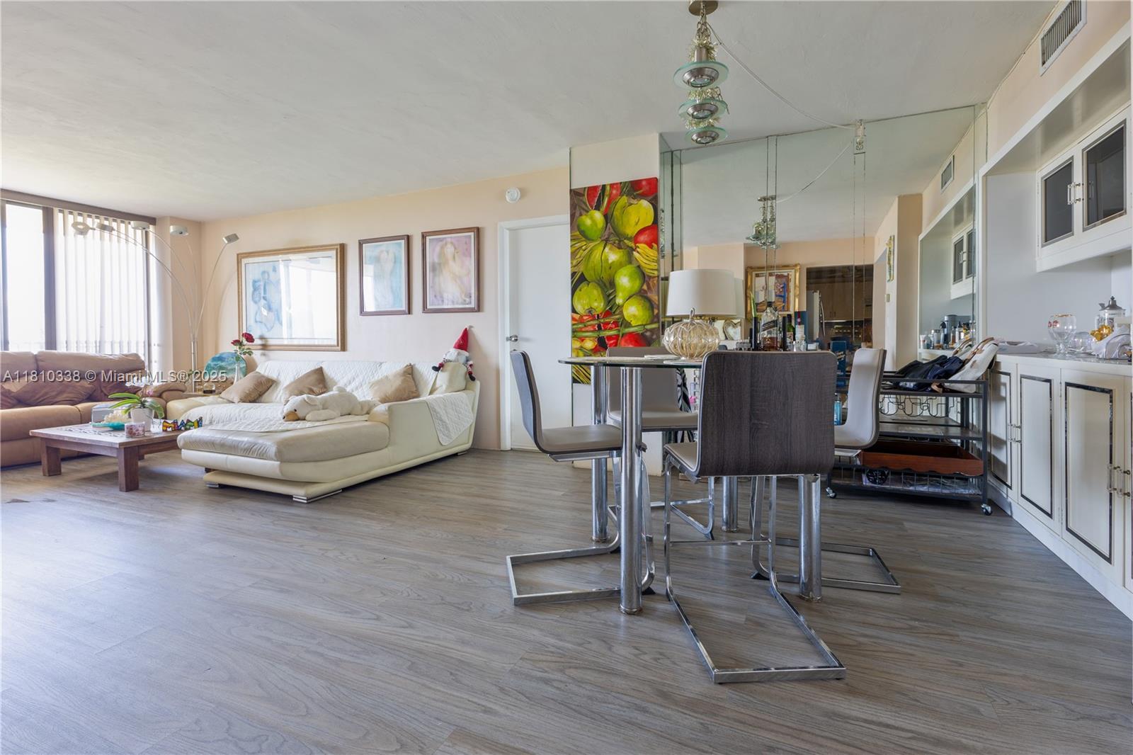 20379 W Country Club Dr #2636, Aventura, Florida image 5