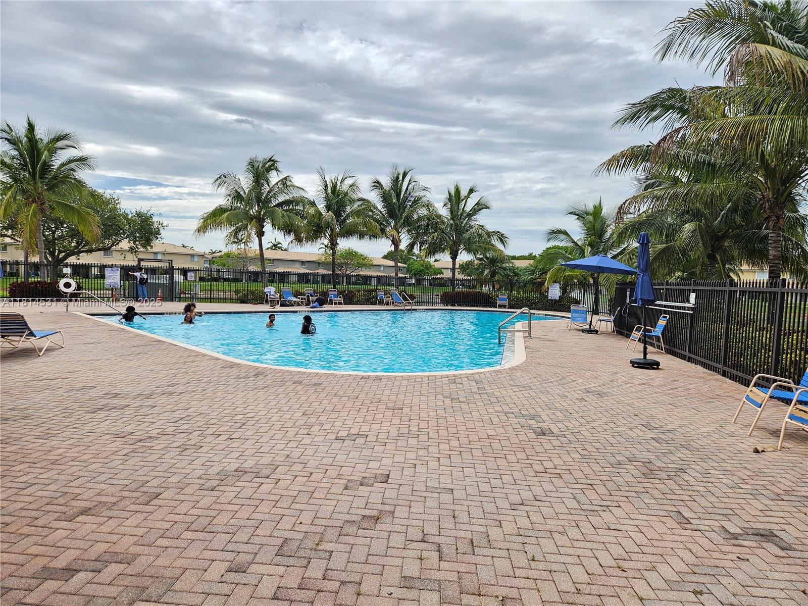 9279 Chambers St, Tamarac, Florida image 24