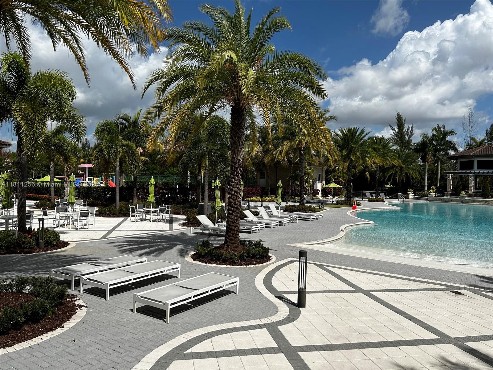 8005 NW 104th Ave #24, Doral, Florida image 18