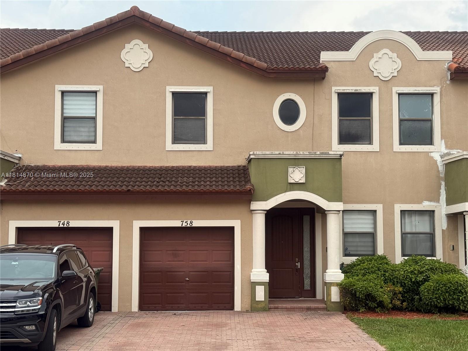 Property photo # 0