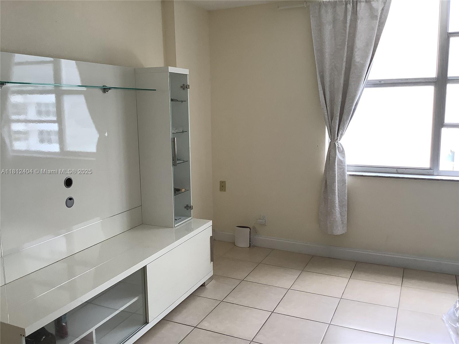 1865 S Ocean Dr #10D, Hallandale Beach, Florida image 12