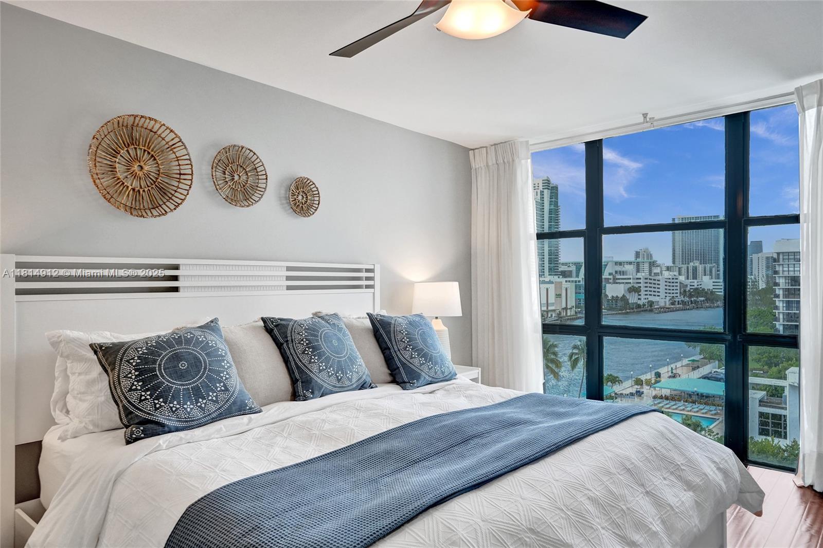 1000 Parkview Dr #818, Hallandale Beach, Florida image 41
