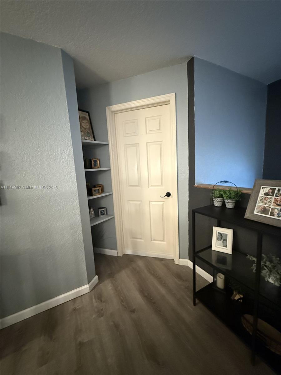 238 Magnolia Avenue, Davie, Florida image 11