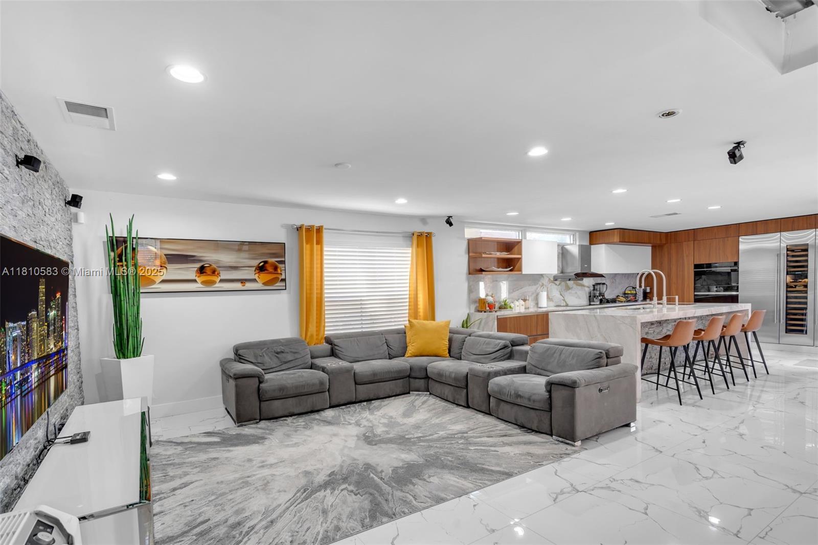 5381 SW 38th Way, Hollywood, Florida image 10