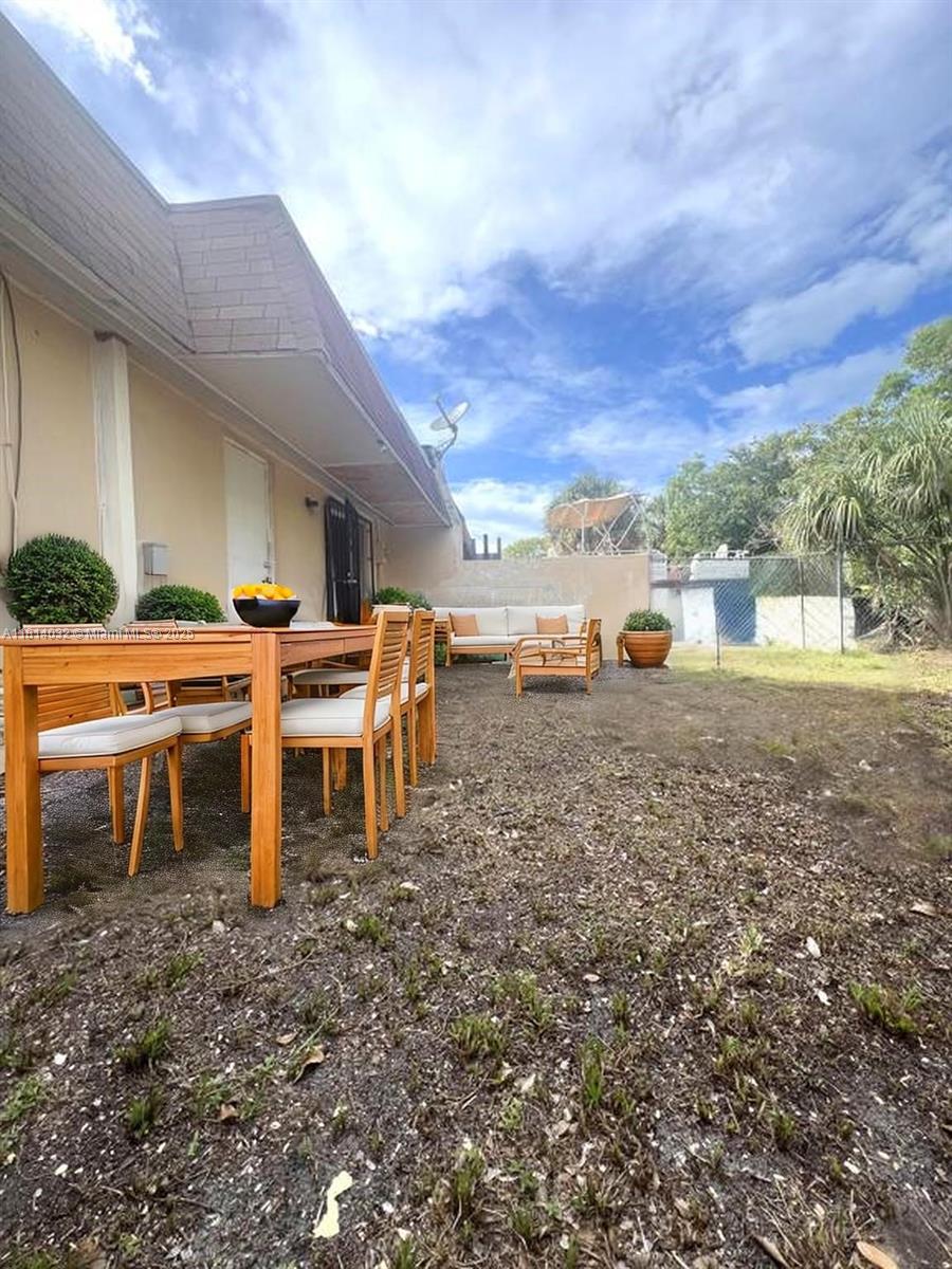 Property photo # 6