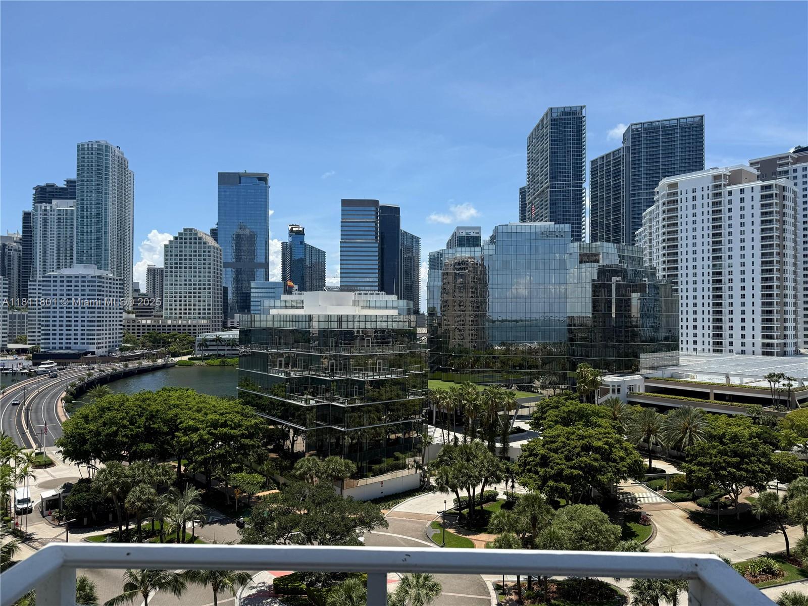 Condo for Rent in Miami, FL