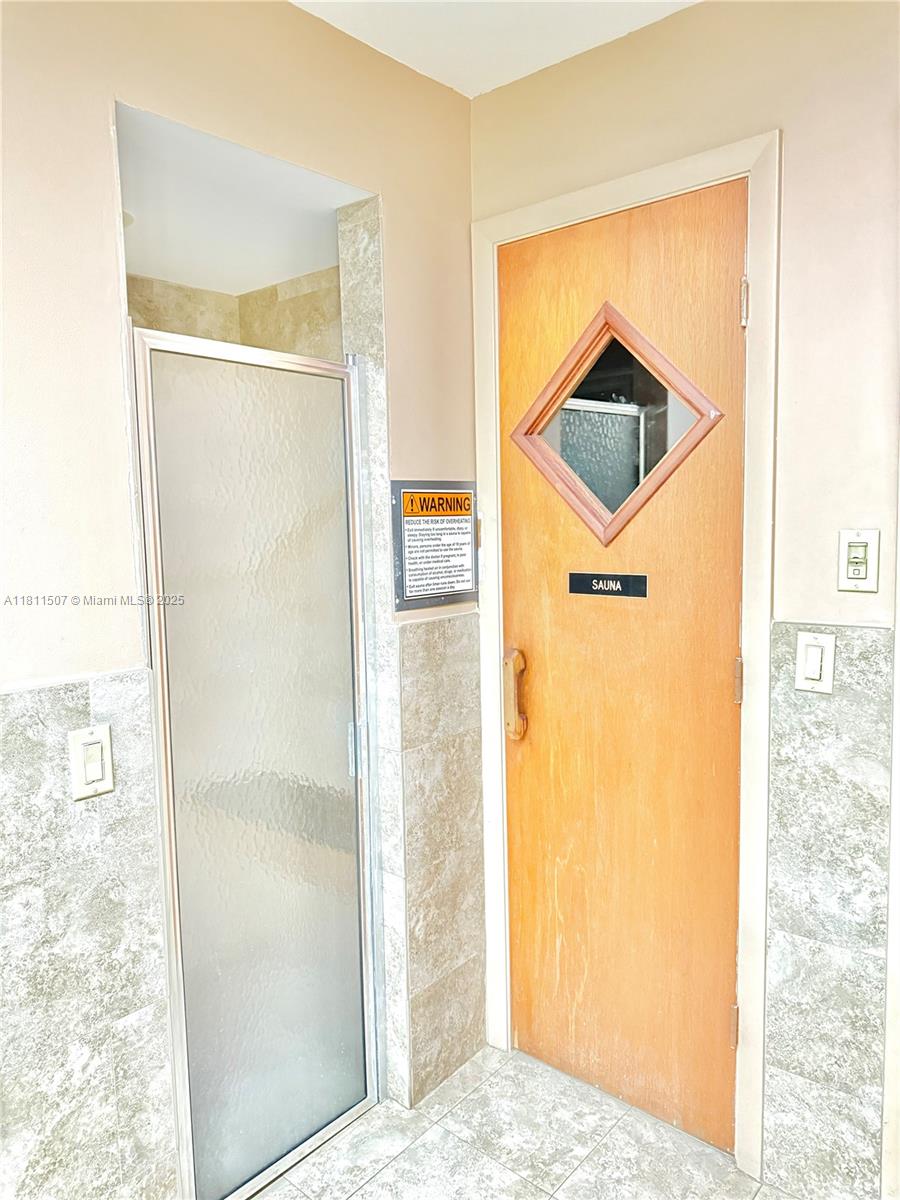 1470 Sheridan St #18C, Hollywood, Florida image 42