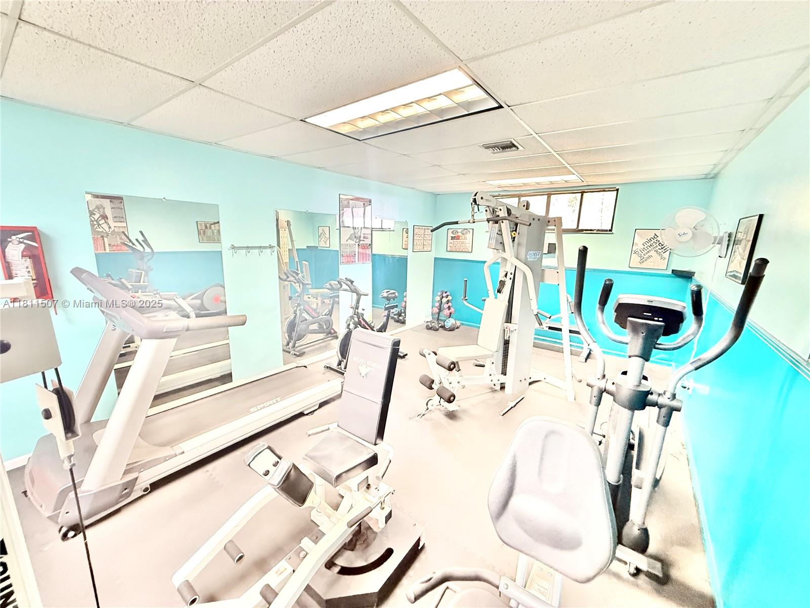1470 Sheridan St #18C, Hollywood, Florida image 44