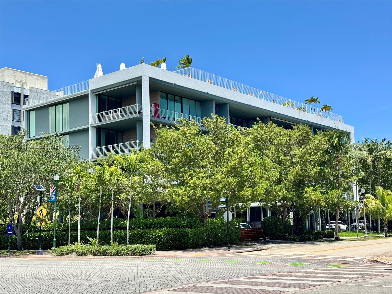 101minium Key Biscayne, FL 33149