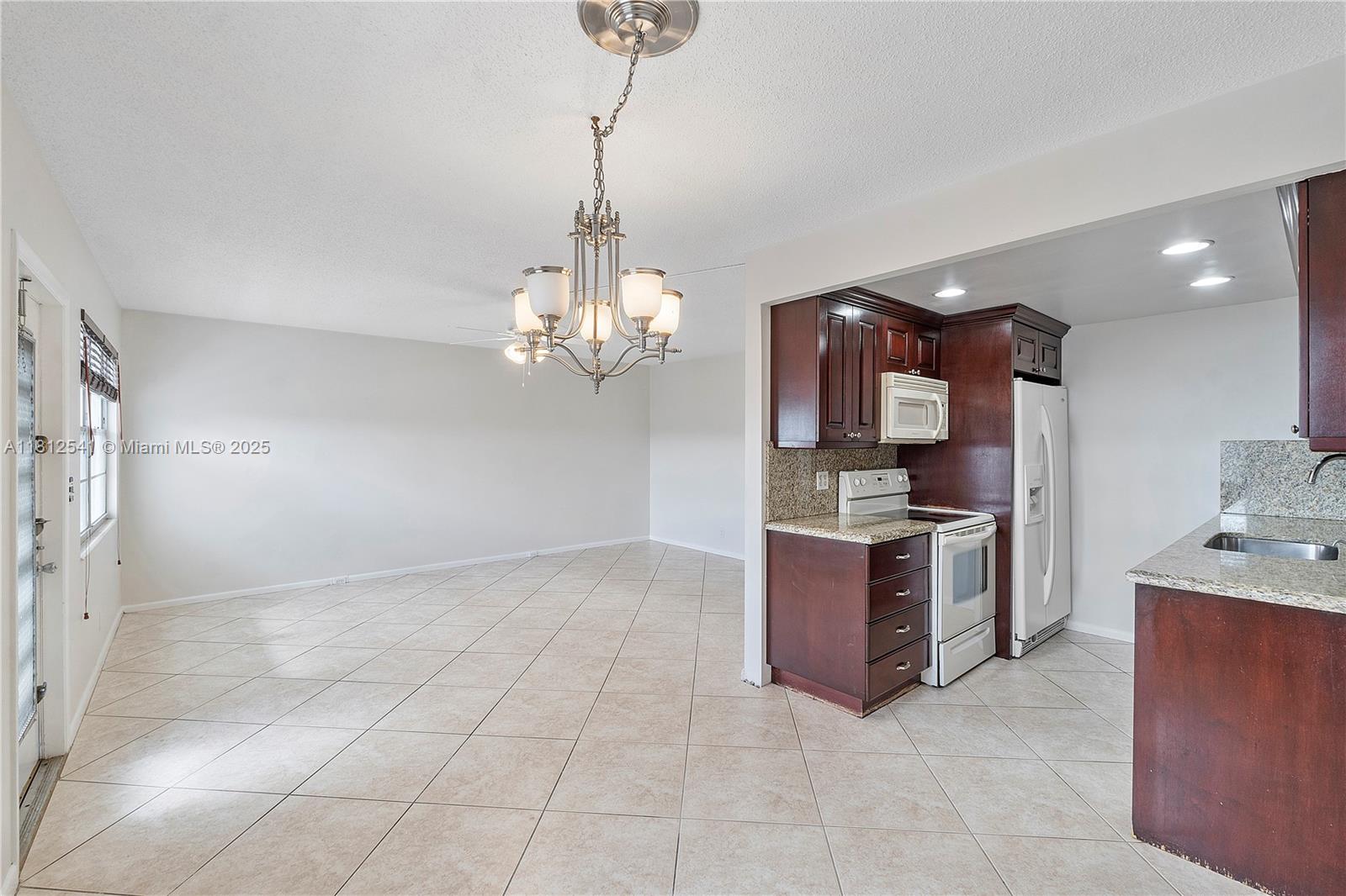 3116 Newport U #3116, Deerfield Beach, Florida image 11