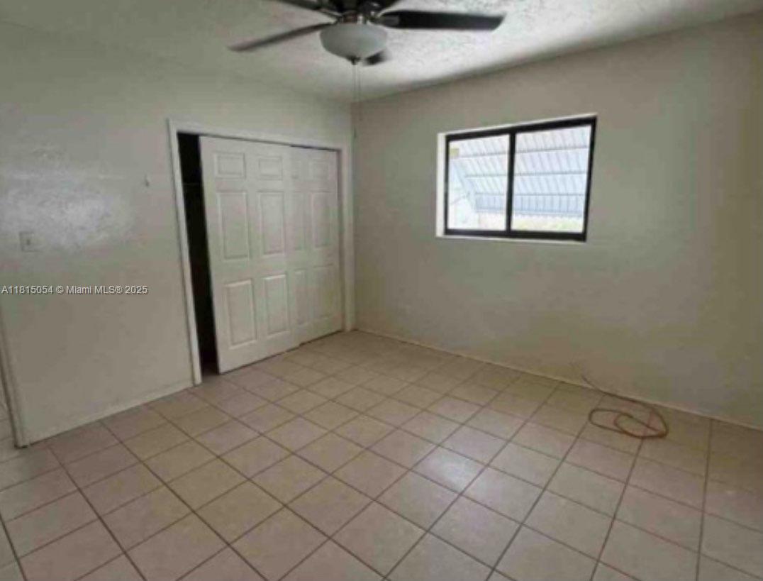 737 NW 6th St, Hallandale Beach, Florida image 18