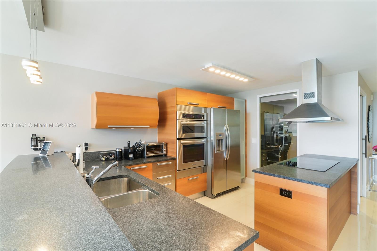 Property photo # 9
