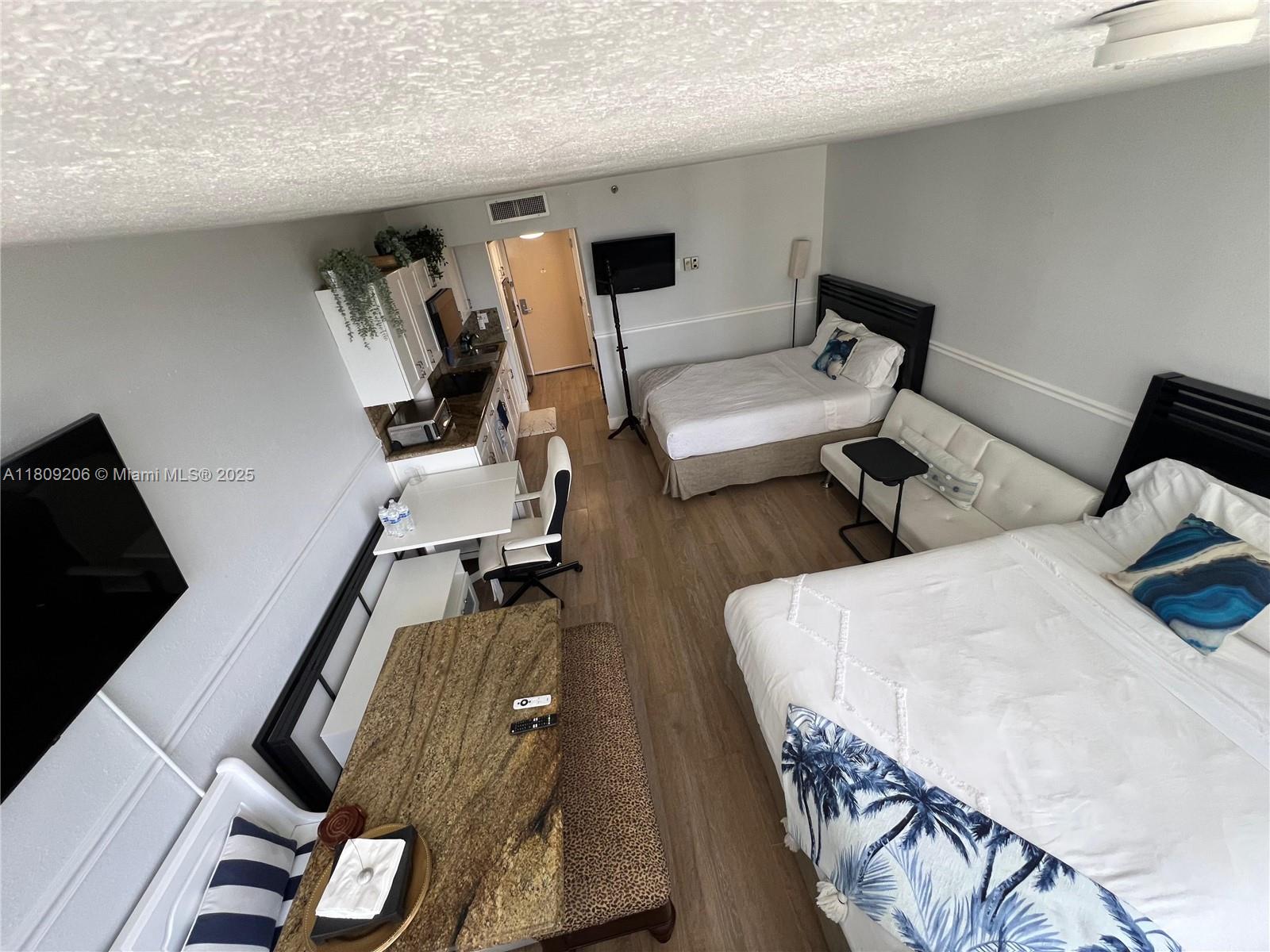 19201 Collins Ave #427, Sunny Isles Beach, Florida image 38