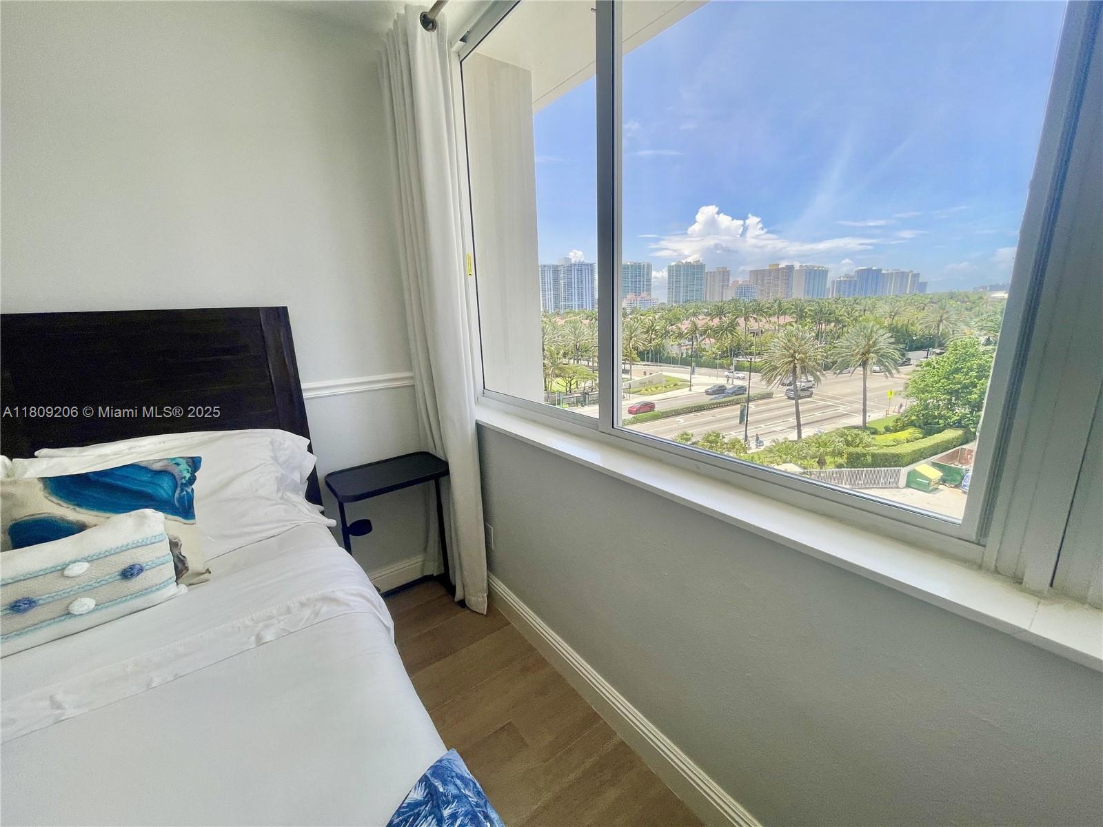 19201 Collins Ave #427, Sunny Isles Beach, Florida image 9