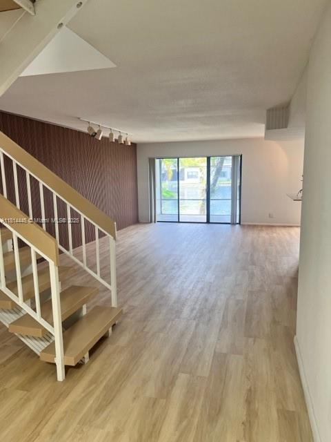 958 Mockingbird Ln #511, Plantation, Florida image 3