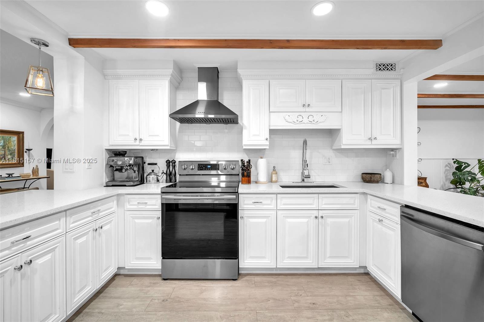 343 NW 23rd St, Boca Raton, Florida image 11