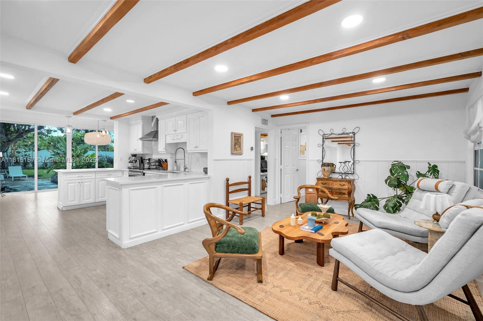 343 NW 23rd St, Boca Raton, Florida image 2