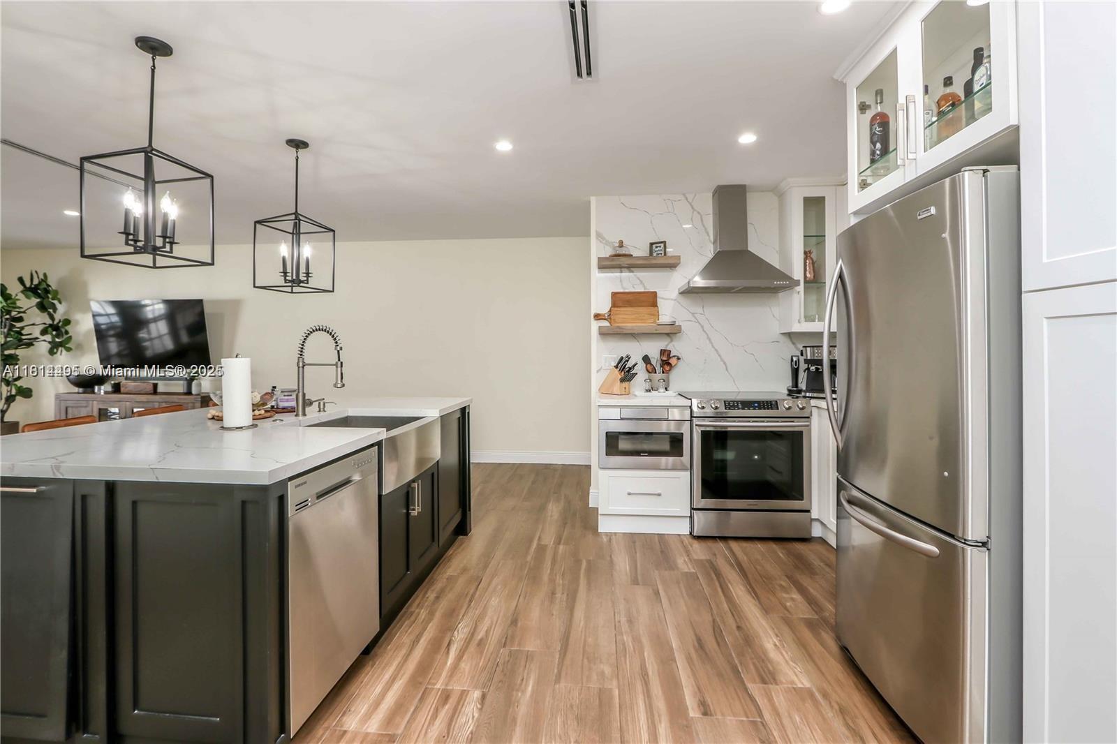 Property photo # 7