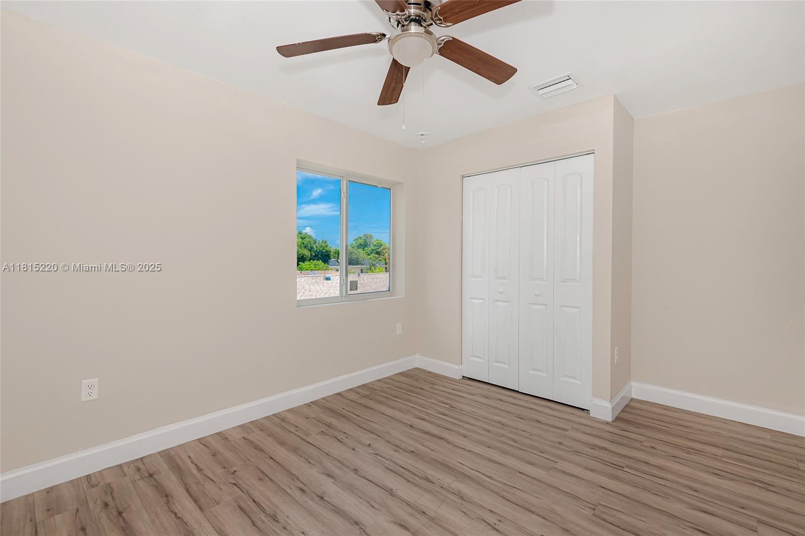 813 NW 3rd Ave, Fort Lauderdale, Florida image 14