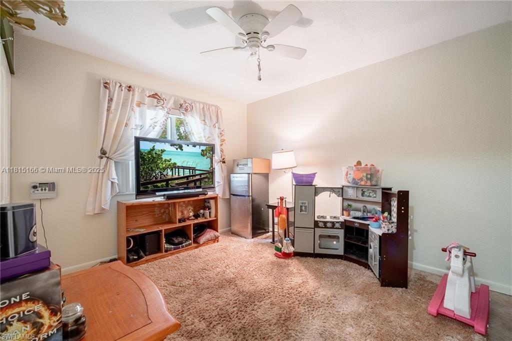 4559 Springview Cir, La Belle, Florida image 28