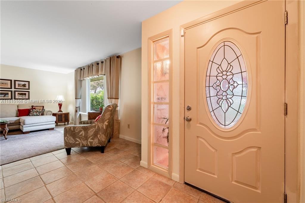 4559 Springview Cir, La Belle, Florida image 5
