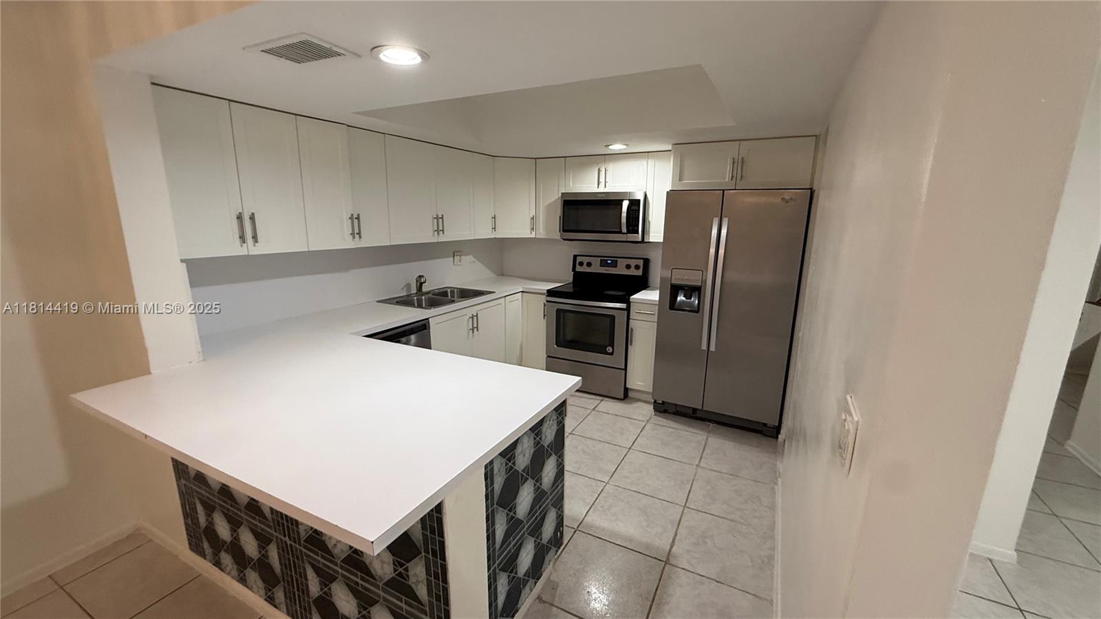 Property photo # 7