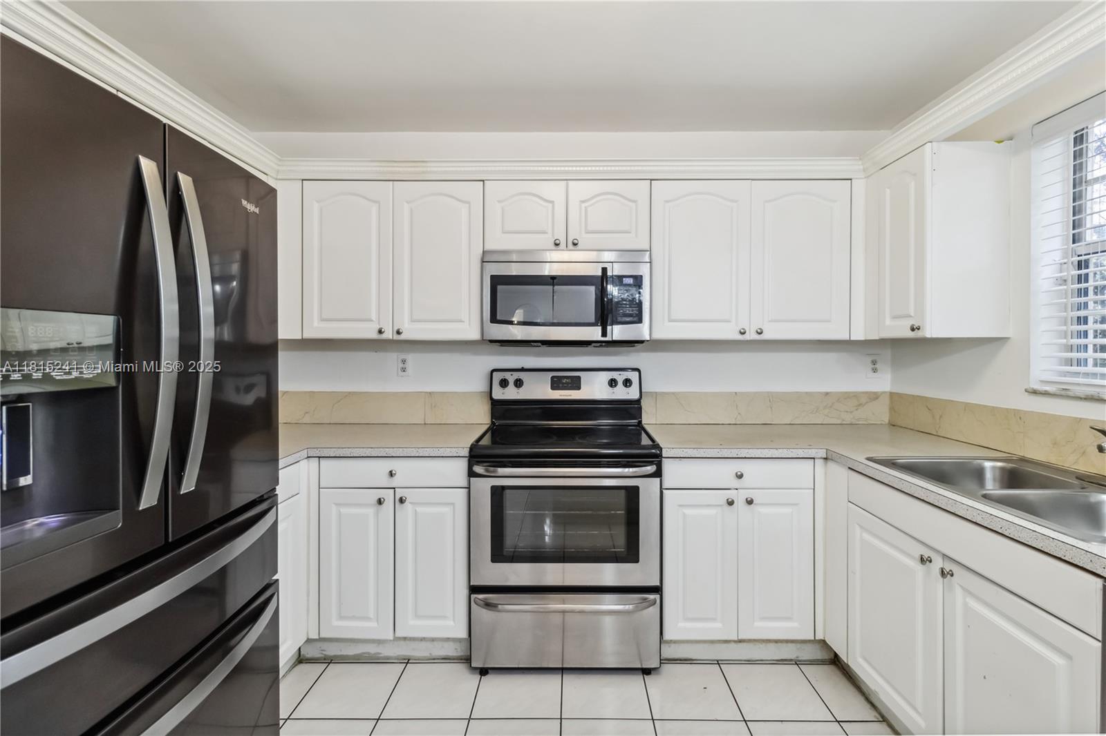 Residential, Cooper City, Florida image 13