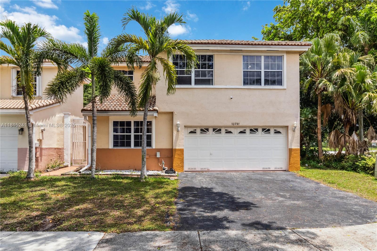 Residential, Cooper City, Florida image 27